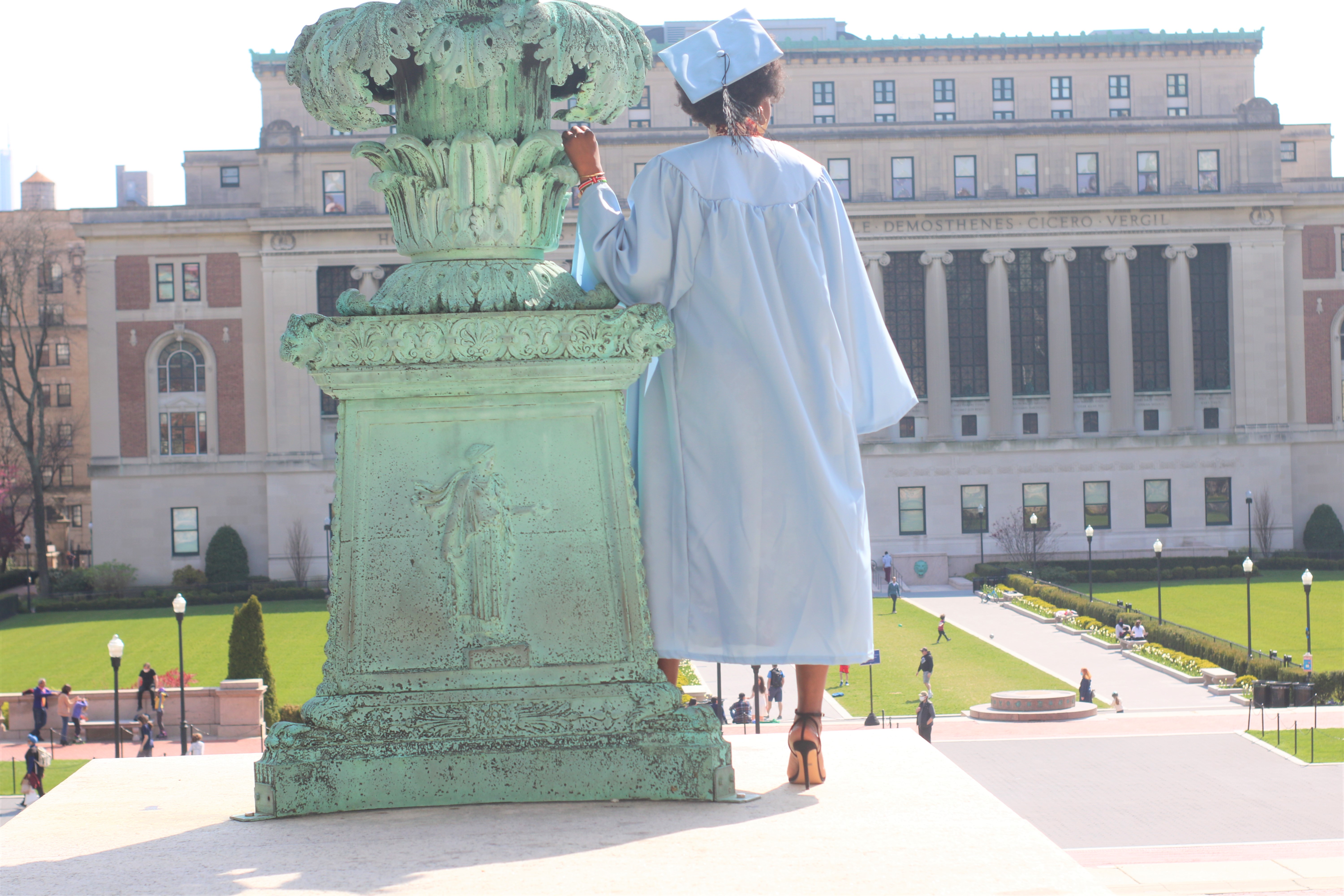 SURVIVAL GUIDE TO YOUR FIRST YEAR AFTER GRADUATION